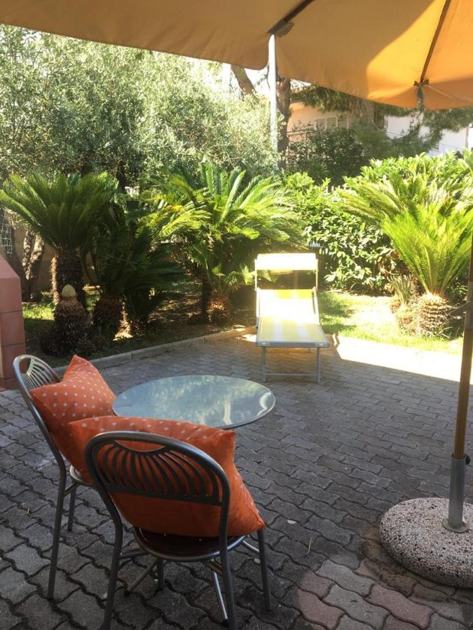 Paestum Rosae B&B 외부 사진