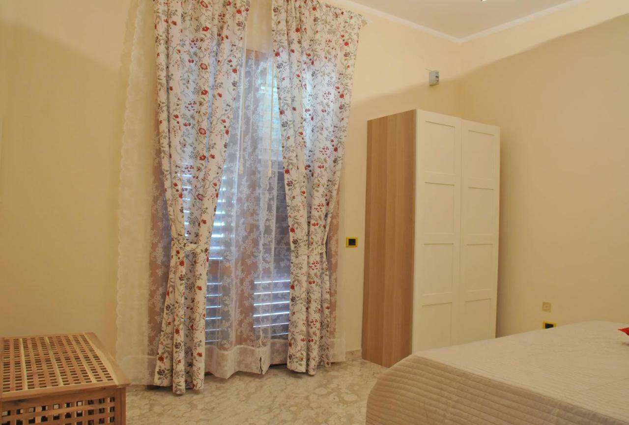 Paestum Rosae B&B 외부 사진