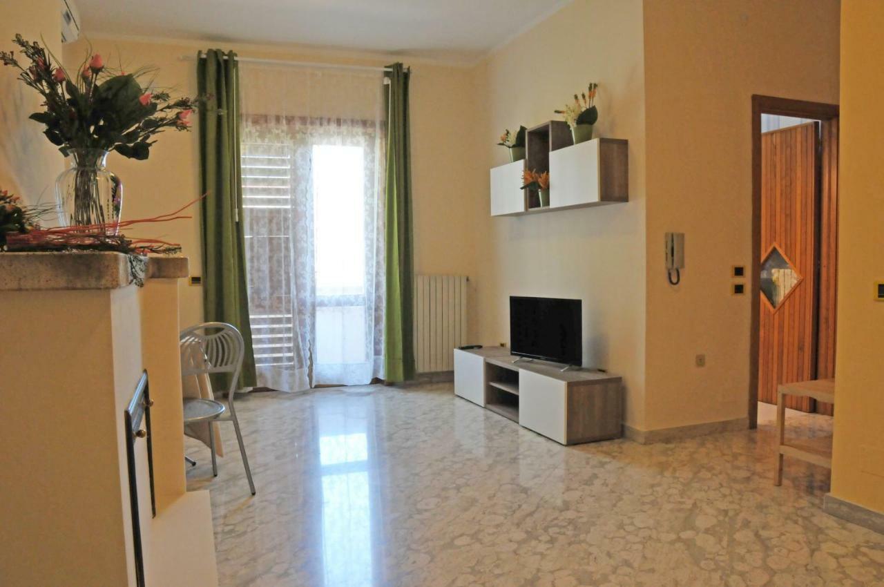 Paestum Rosae B&B 외부 사진